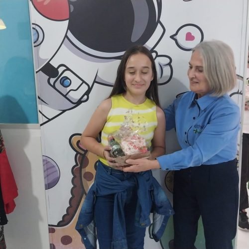 2c9f6e4e-a85f-4953-9e36-c649ccc3baa9