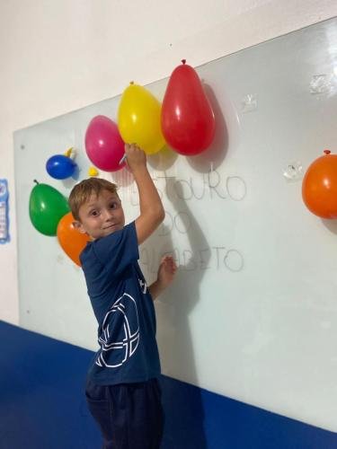 Estouro do alfabeto. Uma dinâmica para os alunos do segundo .