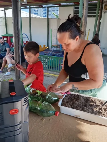 127d9364-c7f9-4a74-a5b7-ab76638e51fd