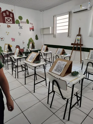 18da13fc-bdd1-4148-acef-c379c101255e