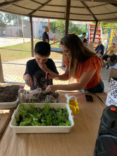 b093b74b-b916-4a4e-93b0-8351eebc0e56