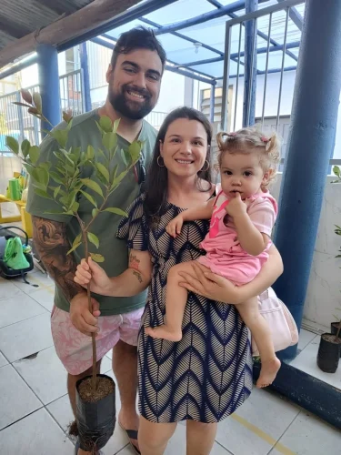 b7404aed-e8f3-454a-96f2-8b11b3c41a4d