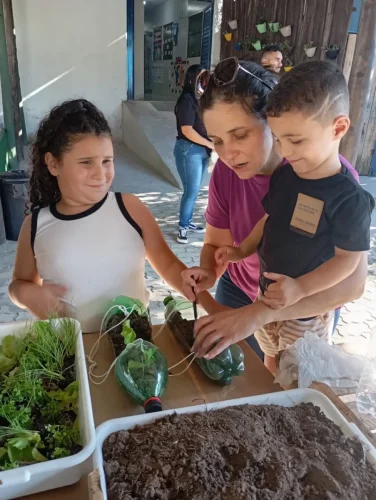 da3f17b9-49e7-4cab-bf4a-099f6435ae3e