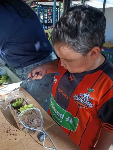 f800bdba-44db-4cf7-8f28-dbc4eab5b62c