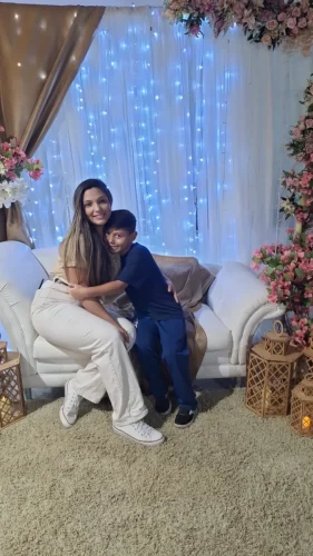 b971d53e-b6f5-4edc-a676-57496481fac9