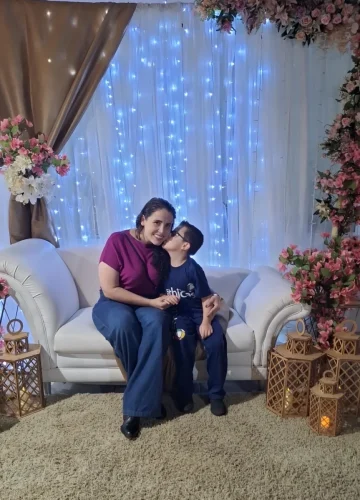 d2fa3aa4-2cb2-40e1-af98-bd36586ca383