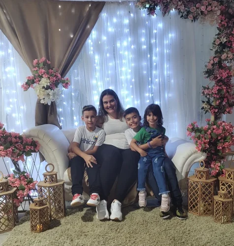 d6470e99-1825-4a6f-9c47-875eb2561167