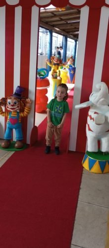 c8cf5dd2-99a3-4aad-b15a-07c855c2867e