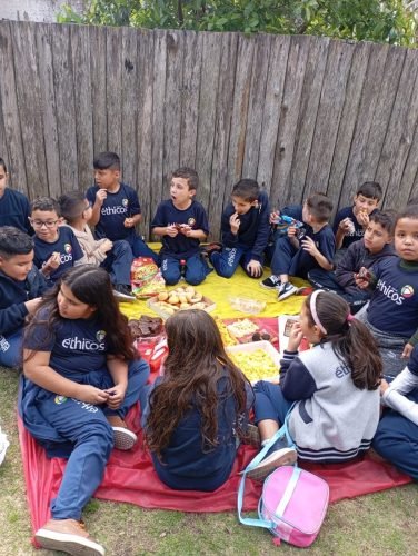 c6dad998-248f-41b0-9a34-7b9ea42f0213