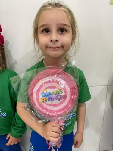 8ea3efc0-8829-4d2d-9cbd-87abec85114c