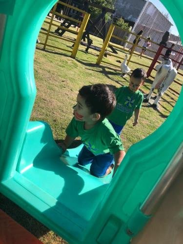 maternal Dia do Índio com muita cor e alegria!